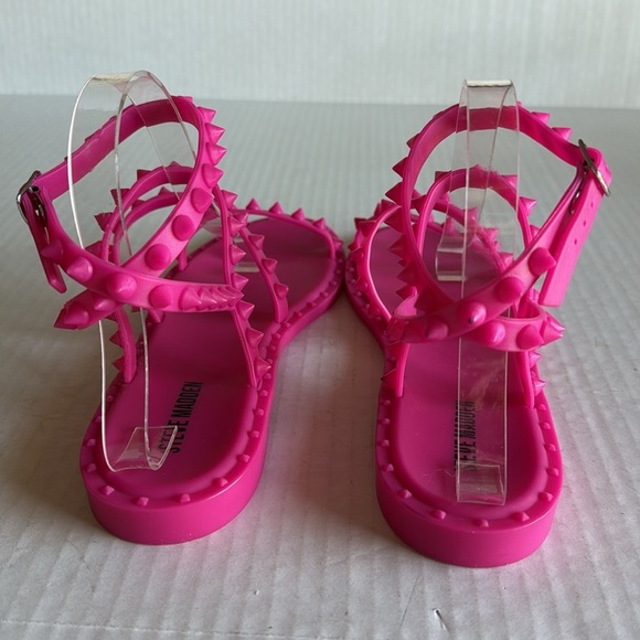 Steve Madden Fuchsia Travel Studded Jelly Sandals - Picture 10 of 14